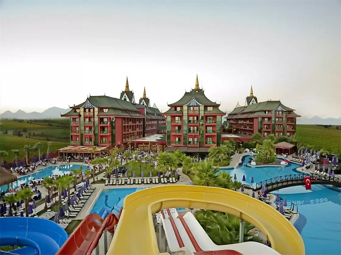 SIAMELEGANCE_SHABAVIZPARVAZ (14).jpg